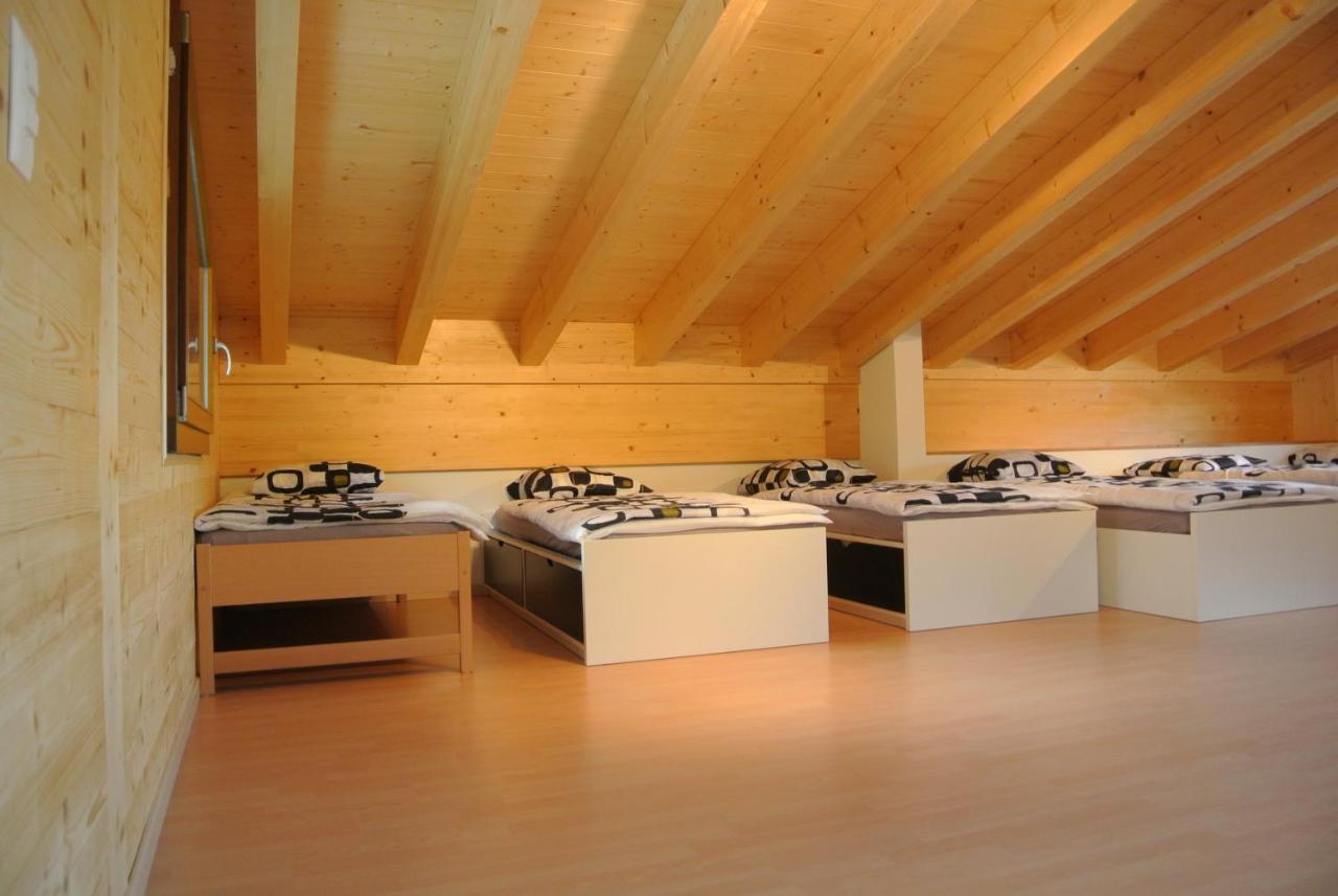 La Tzoum'Hostel La Tzoumaz Rom bilde